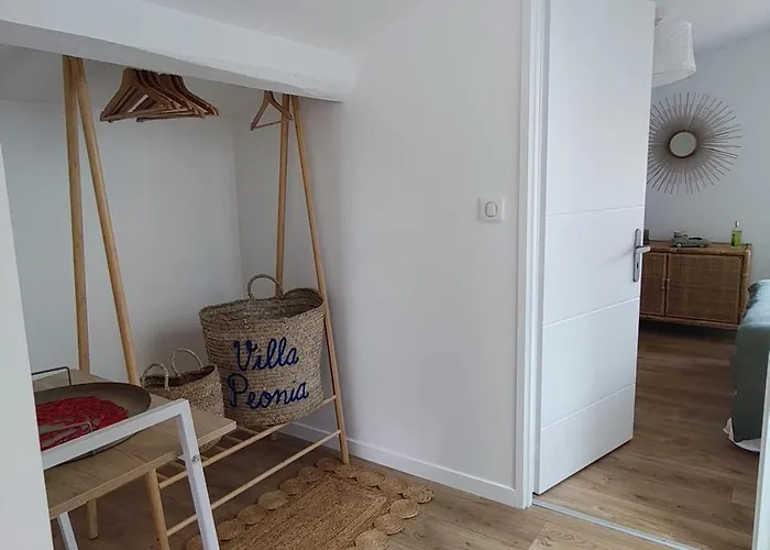 別荘 Maison Peonia ラ・テスト・ド・ビュシュ